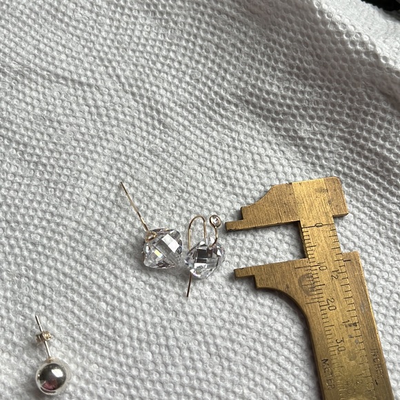 NWOT 14k Swarovski crystal 10mm dangles - Picture 5 of 5
